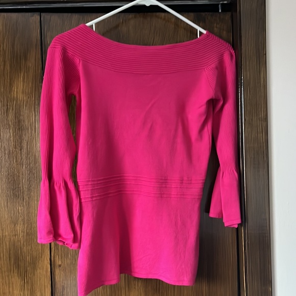 Ricki’s hot pink sweater - Picture 5 of 10